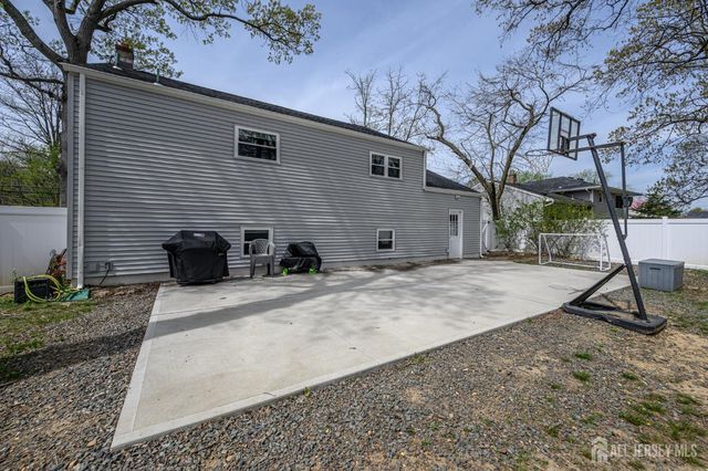 24 Half Acre Road, Jamesburg, NJ 08831