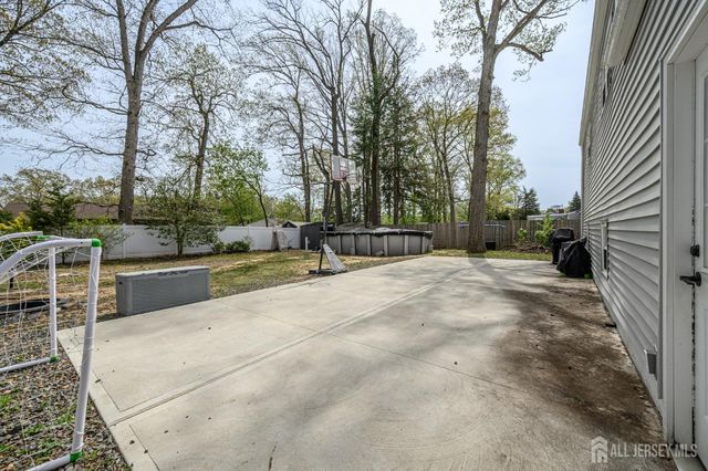 24 Half Acre Road, Jamesburg, NJ 08831