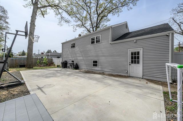 24 Half Acre Road, Jamesburg, NJ 08831