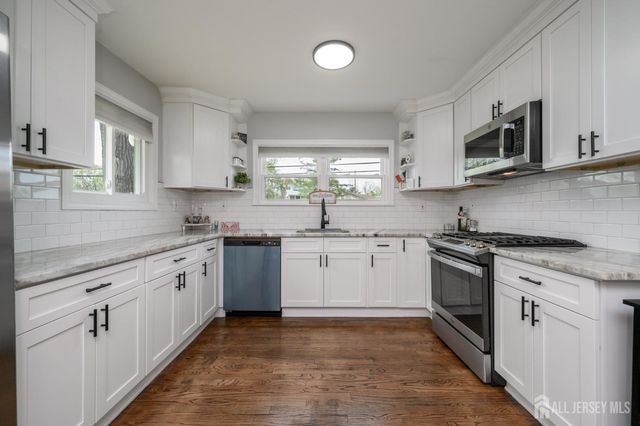 24 Half Acre Road, Jamesburg, NJ 08831