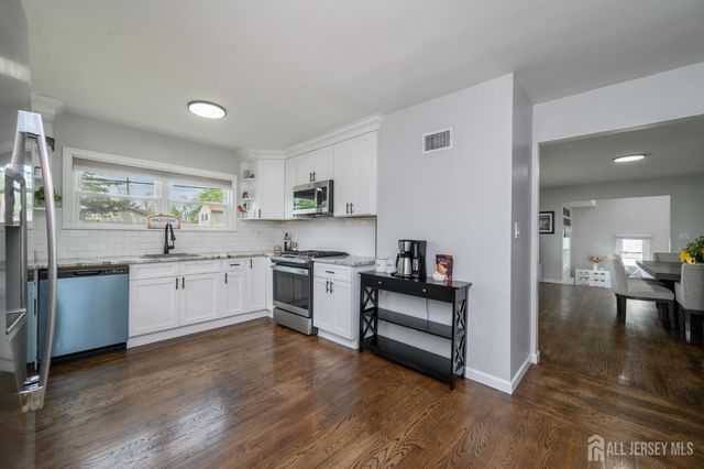 24 Half Acre Road, Jamesburg, NJ 08831