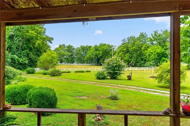 17339 W Highway 102, Decatur, AR 72722