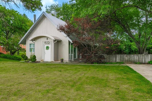 612 N Kerry Drive, Bloomington, IN 47408