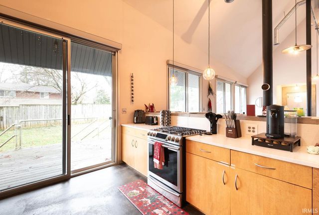 612 N Kerry Drive, Bloomington, IN 47408