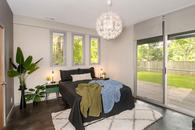 612 N Kerry Drive, Bloomington, IN 47408