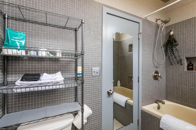 612 N Kerry Drive, Bloomington, IN 47408