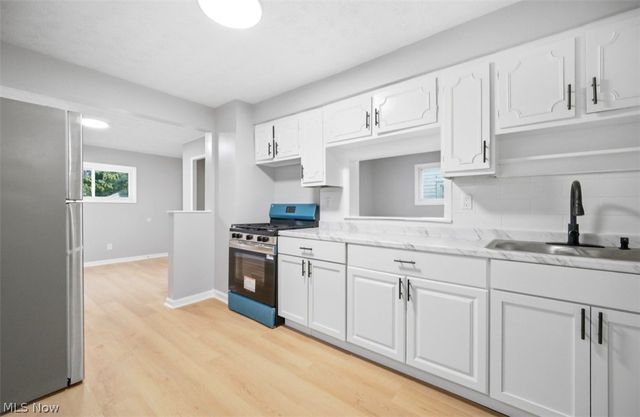 13324 Crennell Avenue, Cleveland, OH 44105
