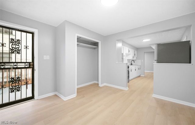 13324 Crennell Avenue, Cleveland, OH 44105