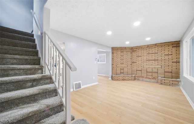 13324 Crennell Avenue, Cleveland, OH 44105