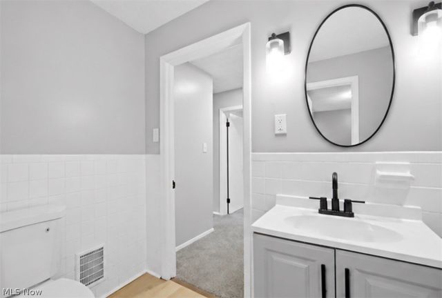 13324 Crennell Avenue, Cleveland, OH 44105