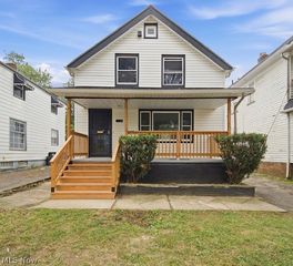 13324 Crennell Avenue, Cleveland, OH 44105
