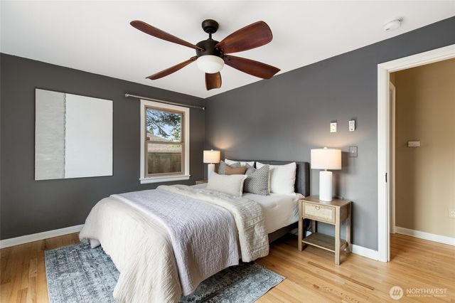 8106 Stone Avenue N, Seattle, WA 98103