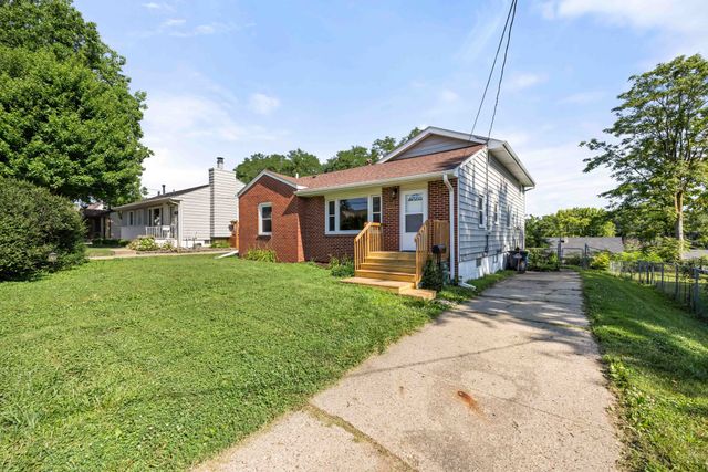 6001 Snyder Avenue, Des Moines, IA 50322