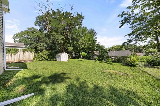 6001 Snyder Avenue, Des Moines, IA 50322