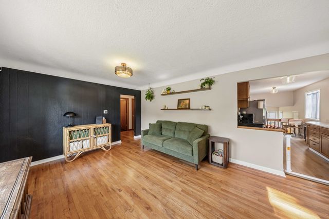 6001 Snyder Avenue, Des Moines, IA 50322