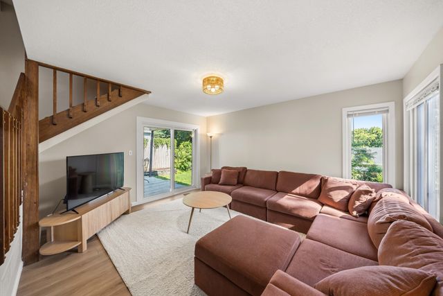 6001 Snyder Avenue, Des Moines, IA 50322