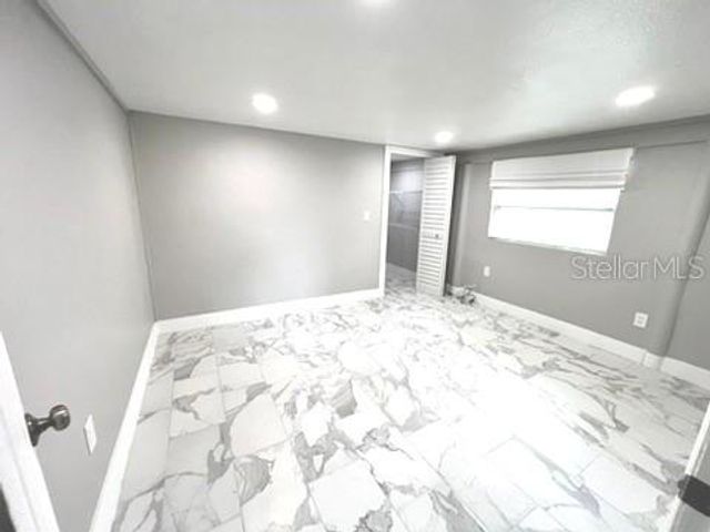 5750 10TH STREET N, St Petersburg, FL 33703