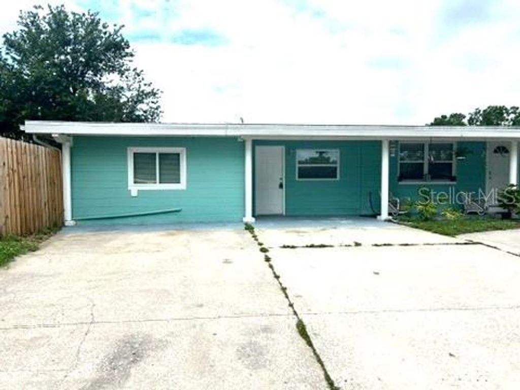 5750 10TH STREET N, St Petersburg, FL 33703