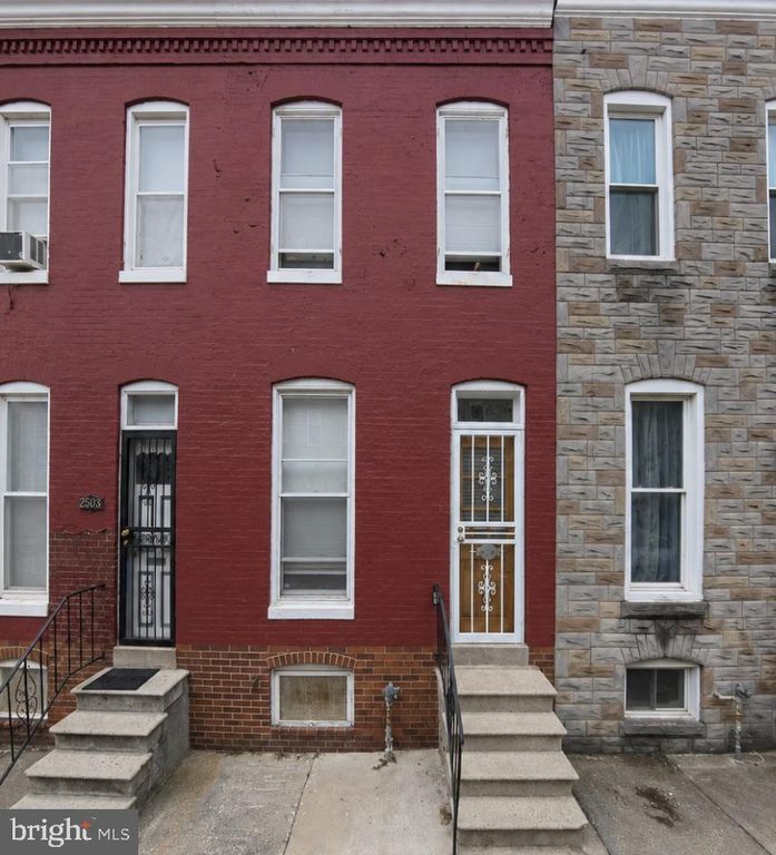 2810 MILES AVE, Baltimore, MD 21211
