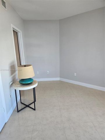 350 S Miami Ave 3507, Miami, FL 33130