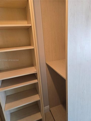 350 S Miami Ave 3507, Miami, FL 33130