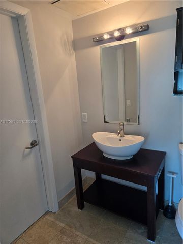 350 S Miami Ave 3507, Miami, FL 33130