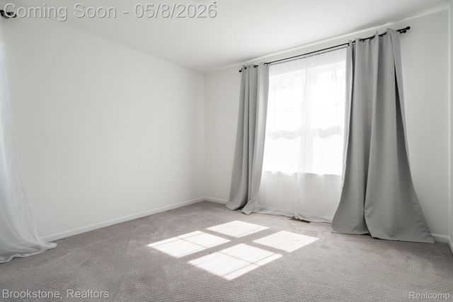 512 Midland Boulevard, Royal Oak, MI 48073
