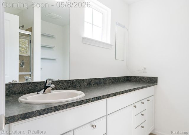 512 Midland Boulevard, Royal Oak, MI 48073