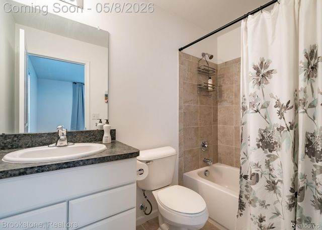 512 Midland Boulevard, Royal Oak, MI 48073