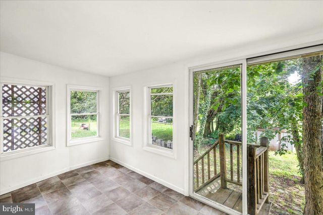 105 GIBRALTAR RD, Reading, PA 19606