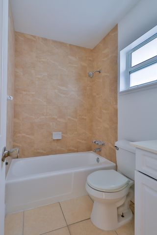 391 SE 19th Avenue SE 7, Pompano Beach, FL 33060