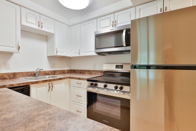 391 SE 19th Avenue SE 7, Pompano Beach, FL 33060