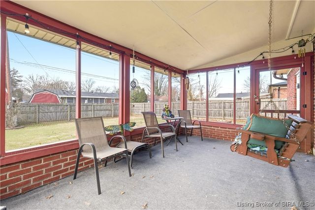 1021 Gerald Drive, Clarksville, IN 47129