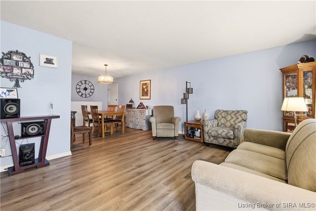 1021 Gerald Drive, Clarksville, IN 47129