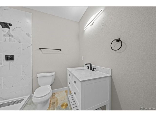 1103 Zodo Ave, Erie, CO 80516