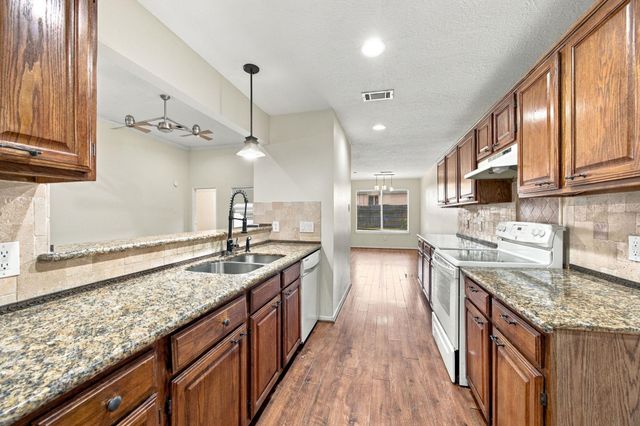 12902 Sandri Lane, Houston, TX 77077