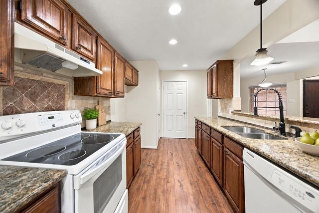 12902 Sandri Lane, Houston, TX 77077