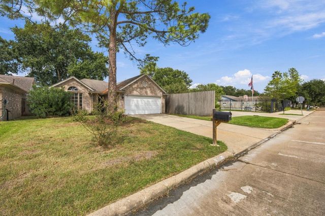 12902 Sandri Lane, Houston, TX 77077