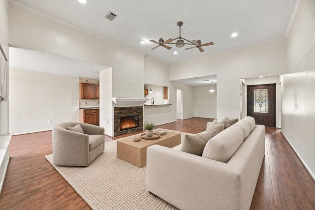 12902 Sandri Lane, Houston, TX 77077