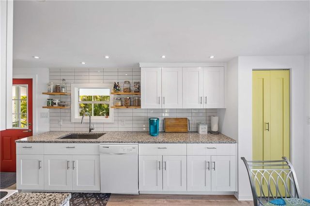 216 Rookery RD, Naples, FL 34114