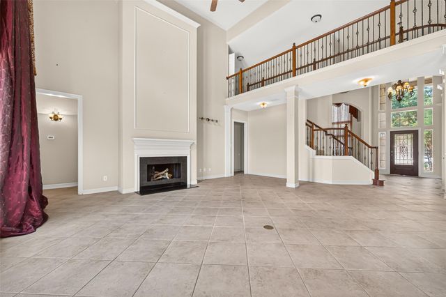2313 Delta Bridge Drive, Pearland, TX 77584