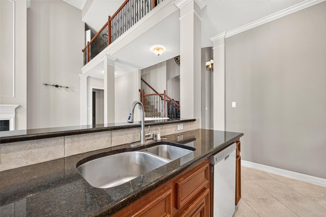2313 Delta Bridge Drive, Pearland, TX 77584