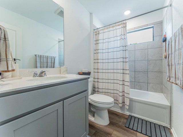 524 Sebring CIR, Hutto, TX 78634