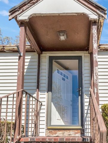19 Saville St, Saugus, MA 01906