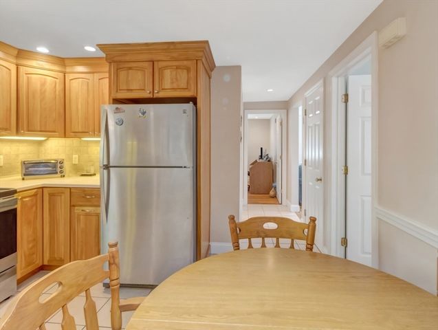 19 Saville St, Saugus, MA 01906