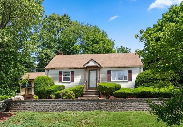19 Saville St, Saugus, MA 01906