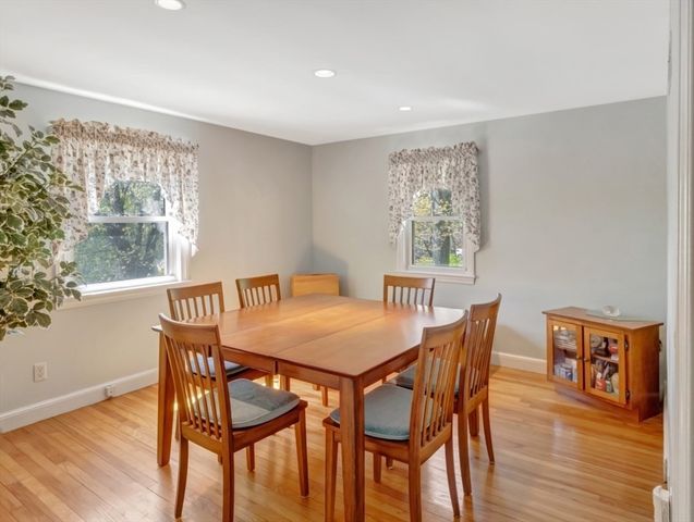 19 Saville St, Saugus, MA 01906