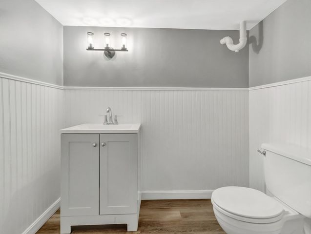 19 Saville St, Saugus, MA 01906