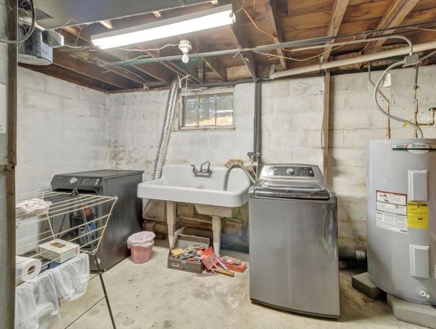 19 Saville St, Saugus, MA 01906