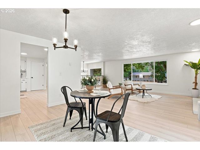 605 Ne 8TH Ave, Battle Ground, WA 98604